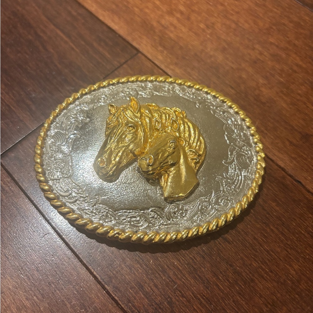 Western cowboy Gold and Silver Horse Belt Buckle metal